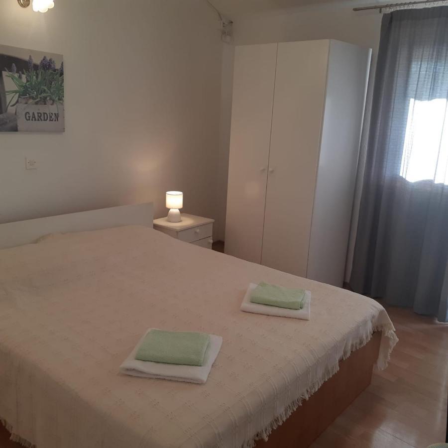 Apartment Igrane 10033A 外观 照片